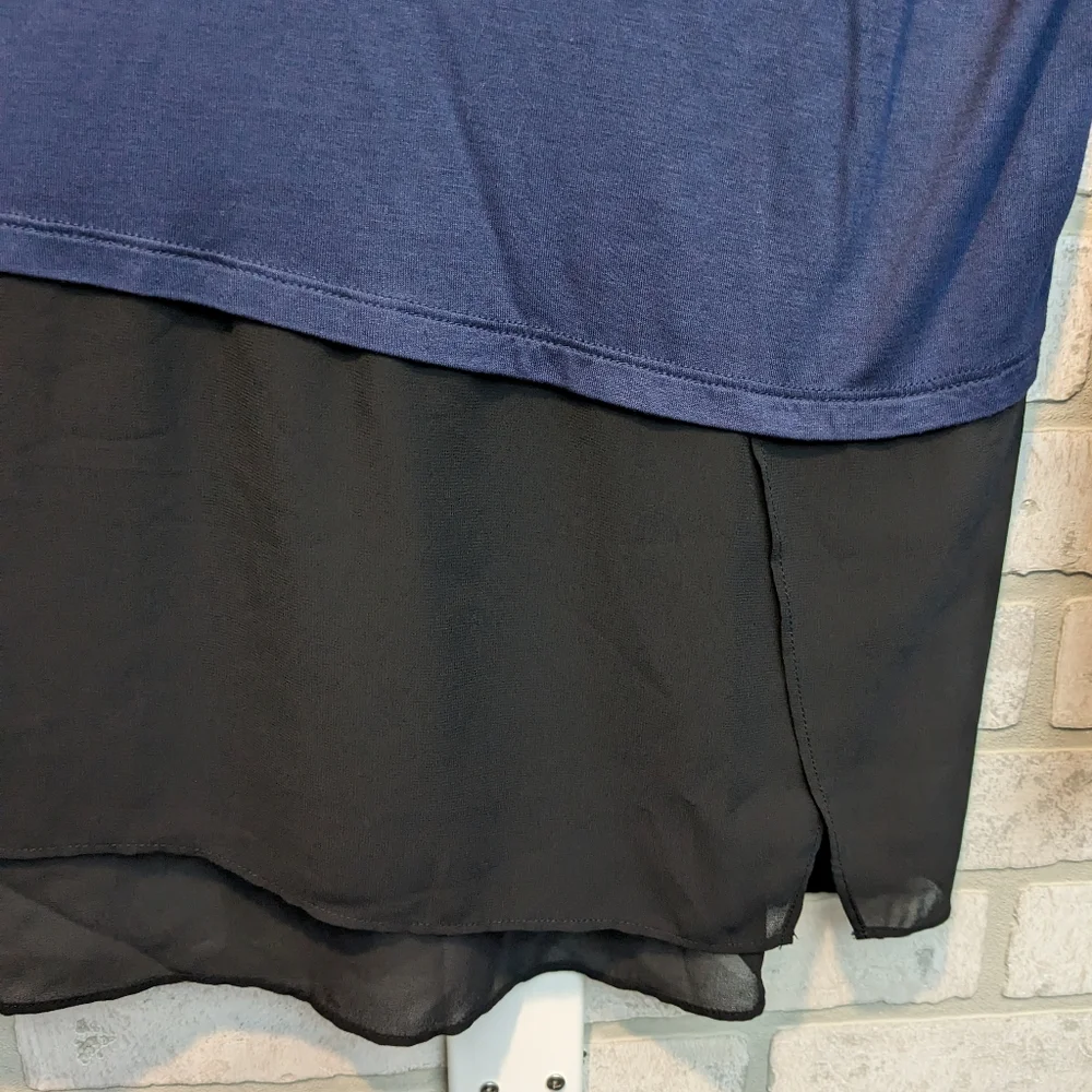 DKNY, NEW, shirt with sheer bottom, size XL, FINAL PRICE DROP 💧💧💧💧 - Picture 5 of 8